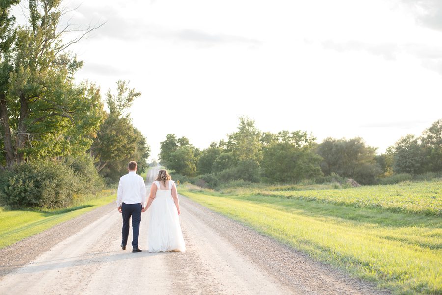 Willow Creek Barn Events, London Ontario Wedding Photographer, London Ontario Wedding Photography, Michelle A Photography