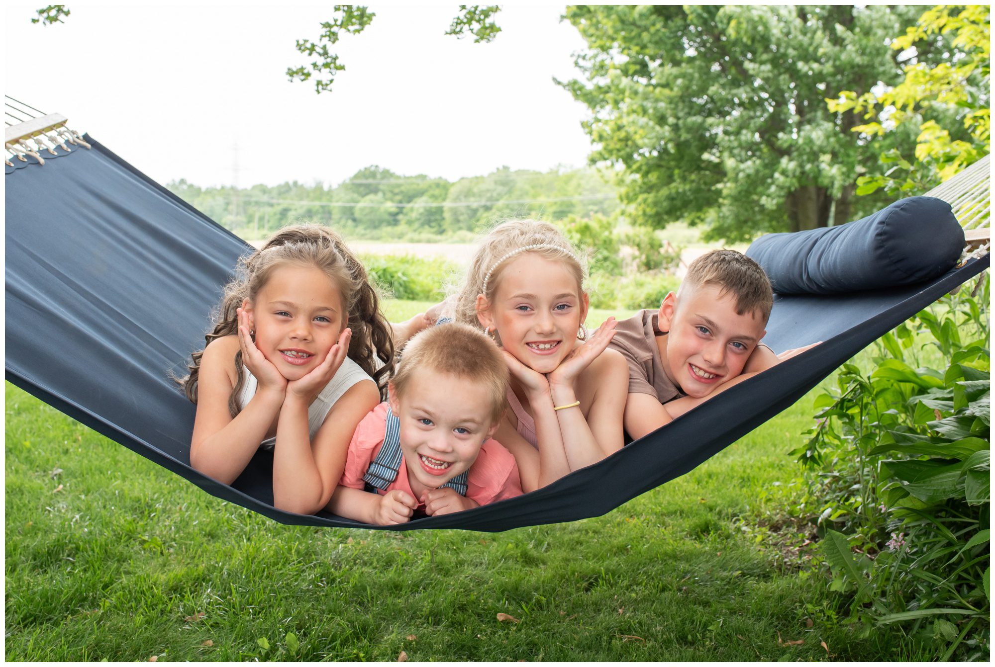 10 year anniversary session, Strathroy Family Photographer, Michelle A Photography