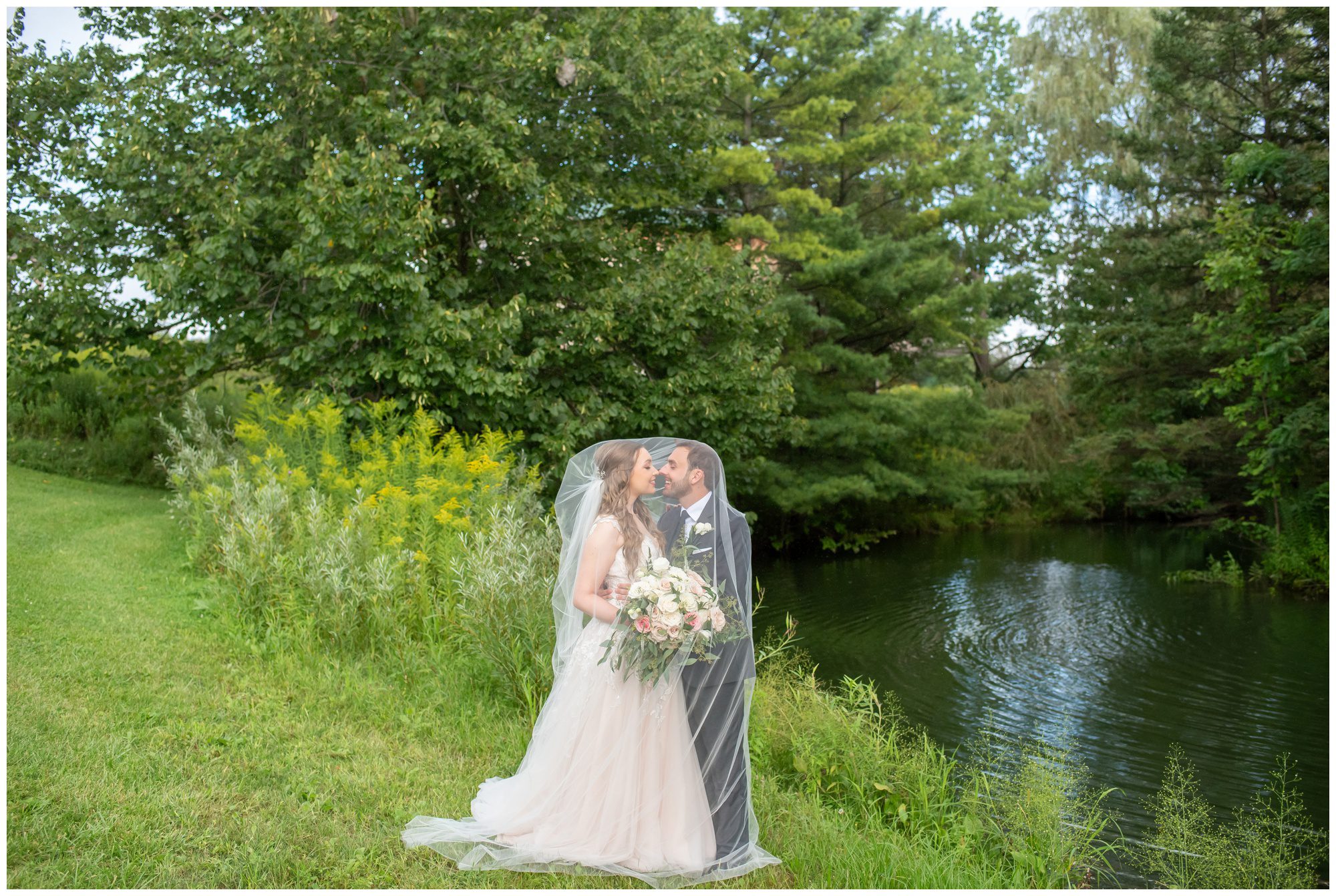 Sydenham Ridge Estates Wedding, Strathroy Ontario Wedding Photographer