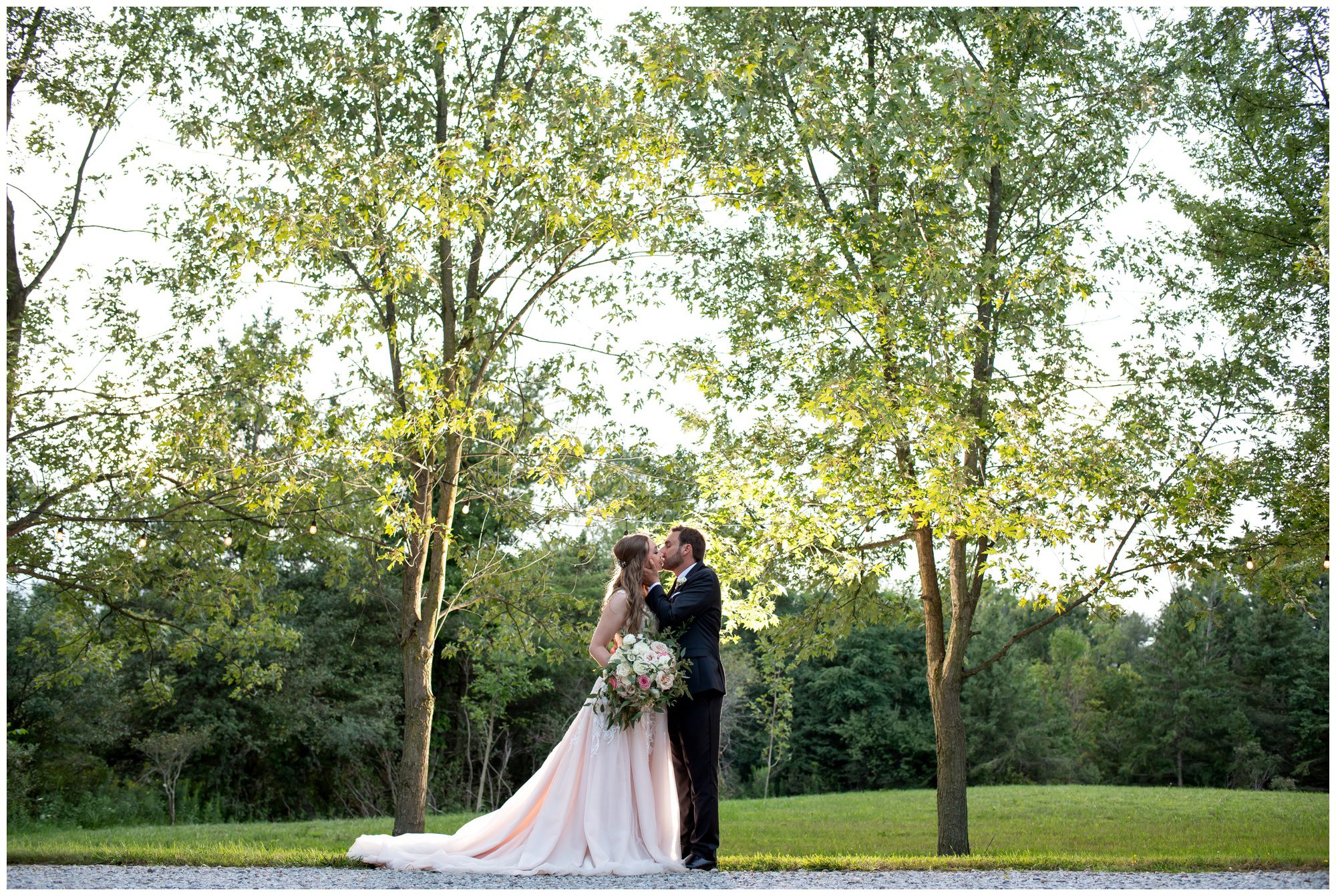 Sydenham Ridge Estates Wedding, Strathroy Ontario Wedding Photographer