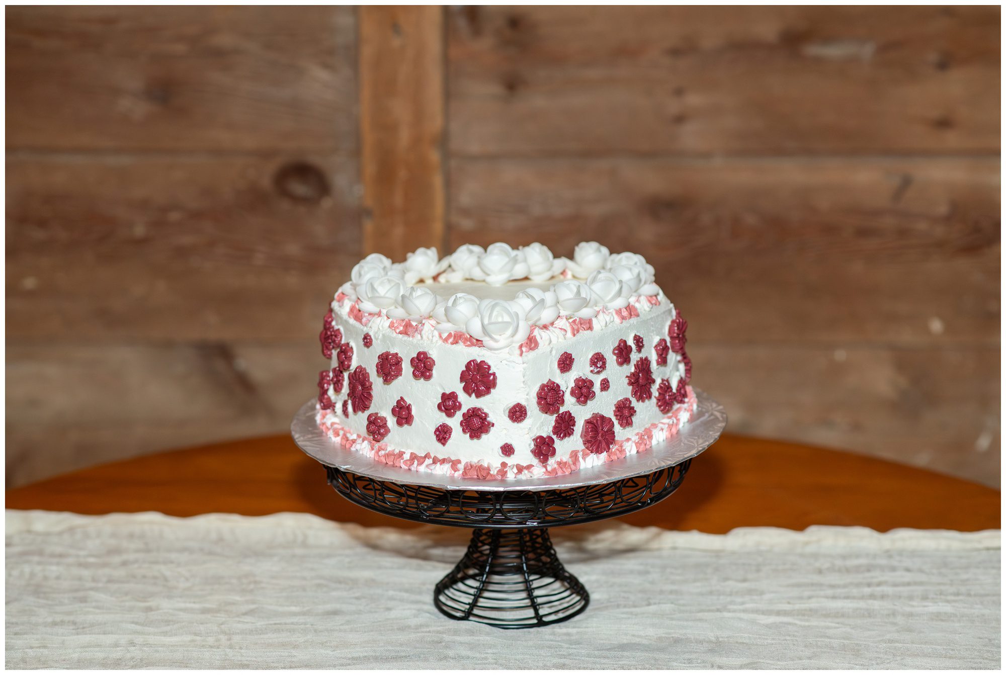 Quiet Earth, Dorchester Ontario Wedding Photographer, The Wedding Ring Magazine